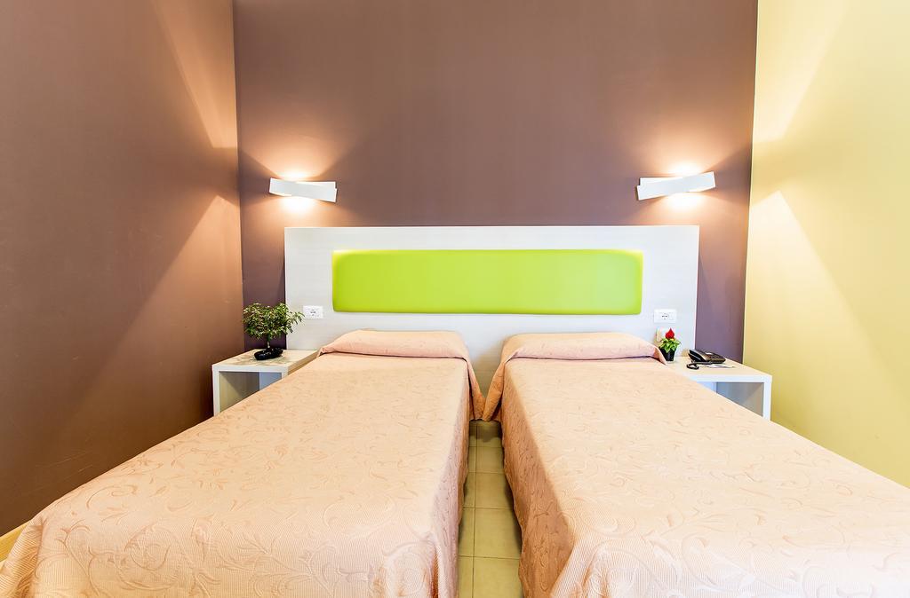 Hotel Residence Ulivi E Palme Cagliari Extérieur photo