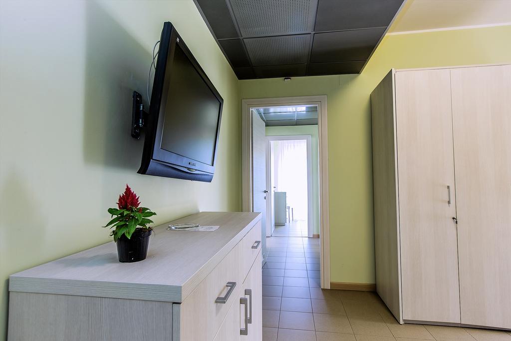 Hotel Residence Ulivi E Palme Cagliari Extérieur photo