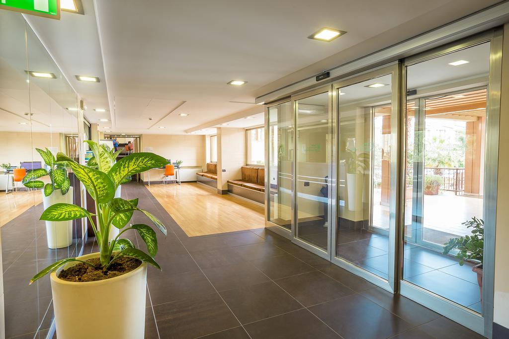 Hotel Residence Ulivi E Palme Cagliari Extérieur photo