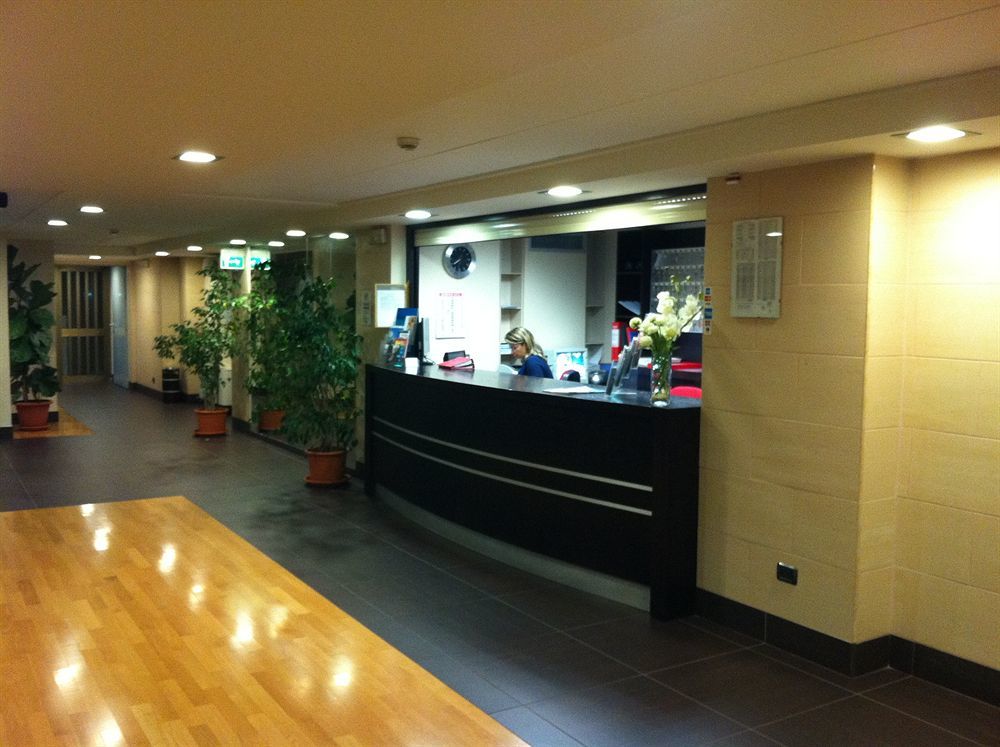 Hotel Residence Ulivi E Palme Cagliari Extérieur photo