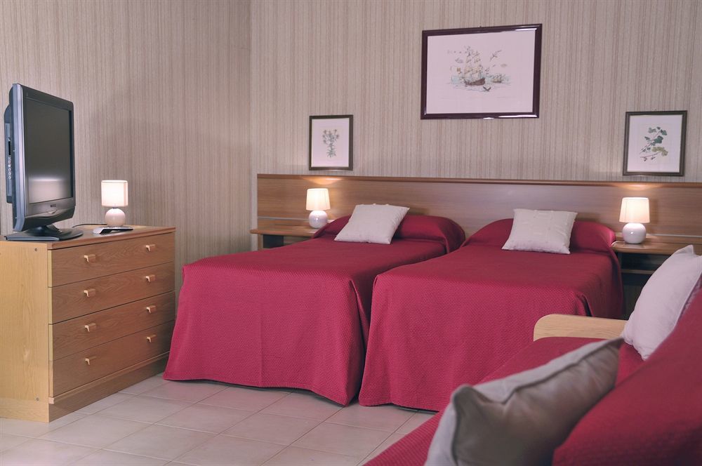 Hotel Residence Ulivi E Palme Cagliari Extérieur photo